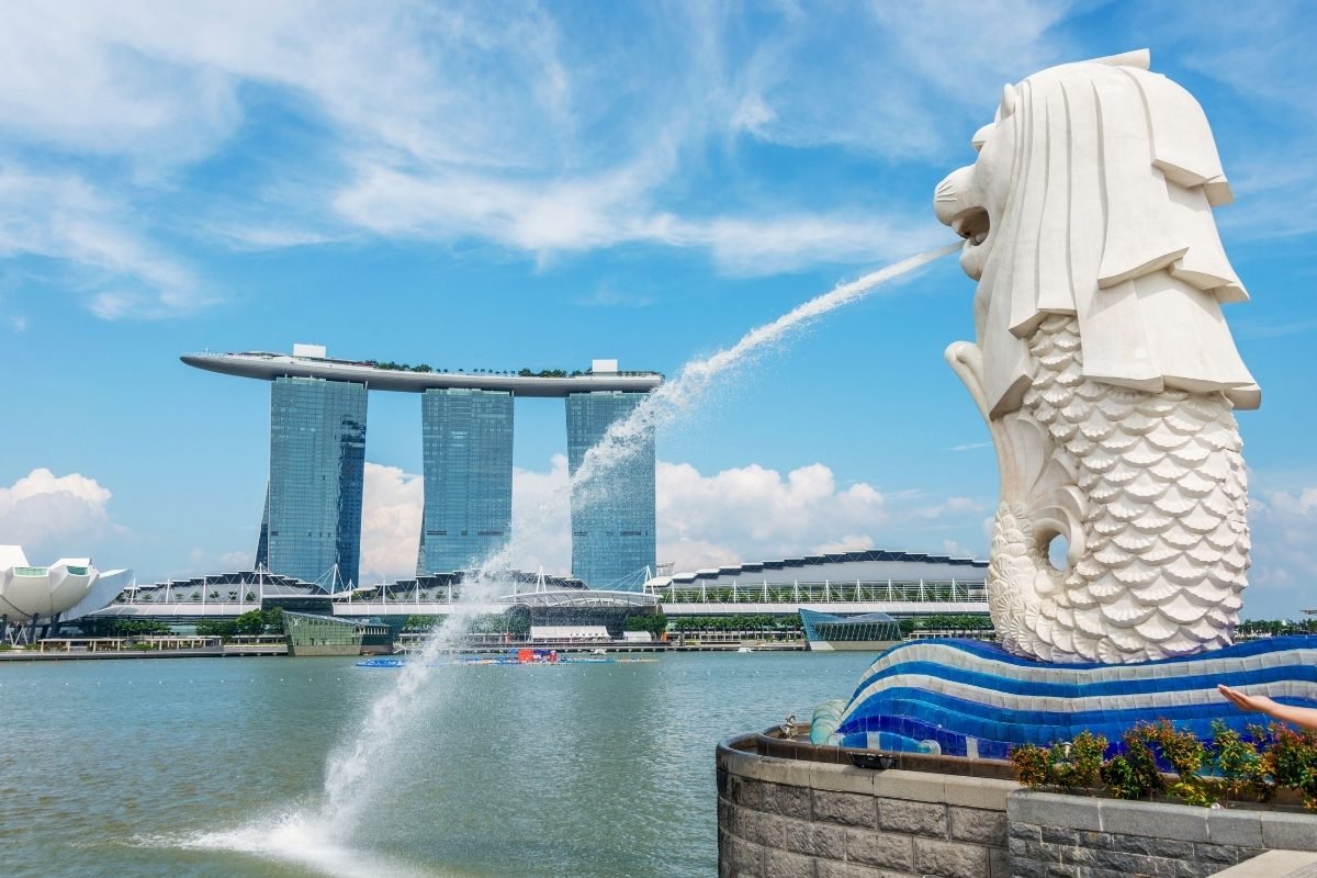Singapore is a small, rich island city-state in Southeast Asia located at the southern tip of the Malay Peninsula