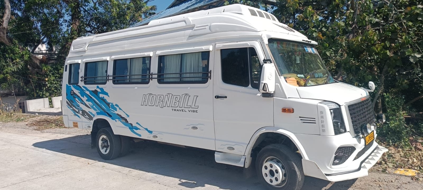 TRAVELLER -26 SEAT